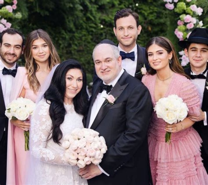 Who Is Shlomo Haart? Julia Haarts Son Biography Details