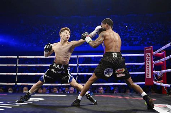 Who Is The Boxers High School Love?