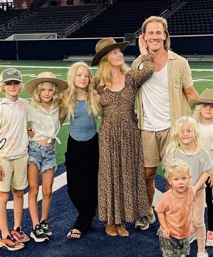 
Who Knew That The Retired Baseball Player Mike Shannon Had A Wife and Is A Father Of Six Children
