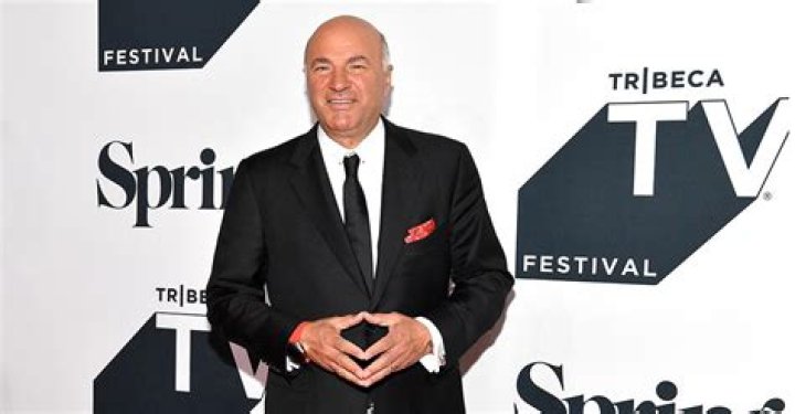 Why Does Mr. Wonderful Wear Two Watches? Details