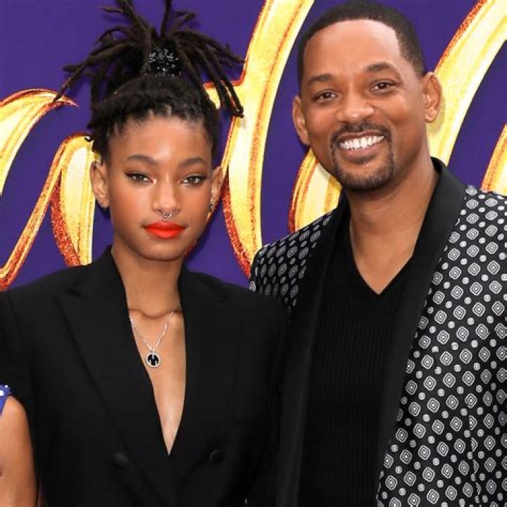 Willow Smith Age, Family, Boyfriend, Net Worth, & More
