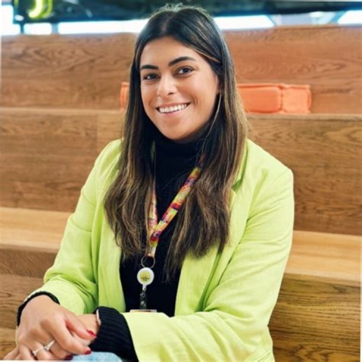 ZestDash | Manuela Escobar- Net Worth, Bio, Boyfriend, Height, Career